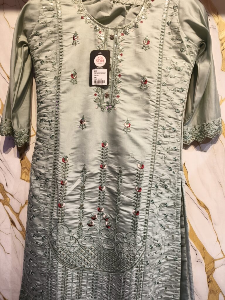 Fancy churidar